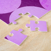Violet, Paarse magenta & roze cirkels Monogram Legpuzzel (Zijkant)