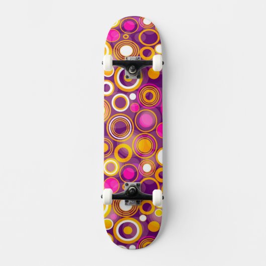 Violet Polka Dot Pattern Skateboard (Voorkant)