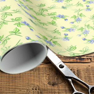 Violet Romantic Floral Pattern Cadeaupapier