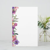 Violet Roze en Blue Floral Garden Border Briefpapier (Staand voorkant)