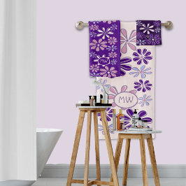 Violet roze Indigo Flower Doodle Initialen Bad Handdoek