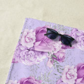 Violet roze roze roze bloemen strandlaken (In situ)