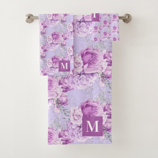 Violet roze roze rozenbloemen monogram bad handdoek (Insitu)