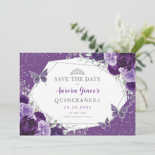 Violet Silver Quinceanera Floral Bewaar de datum Aankondiging (Staand voorkant)