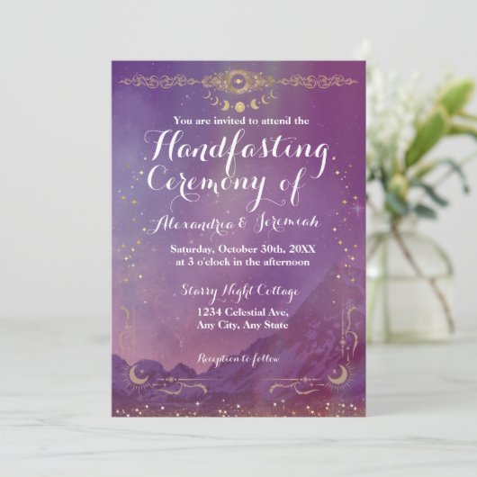Violet Sky Gold Moon Handfasting uitnodiging (Staand voorkant)