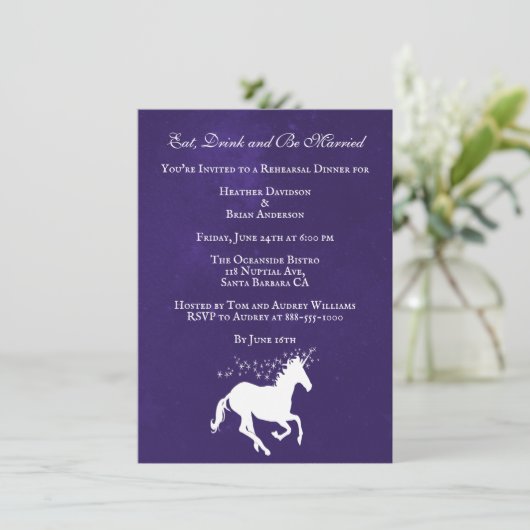 Violet Unicorn Wedding Rehearsal Dinner Invite Kaart (Staand voorkant)
