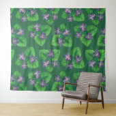 Violets op smaragdgroen wandkleed (In Situ (horizontaal))