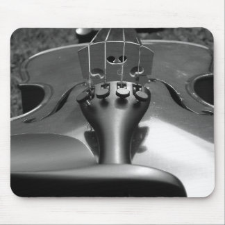 Violin B&W Muismat