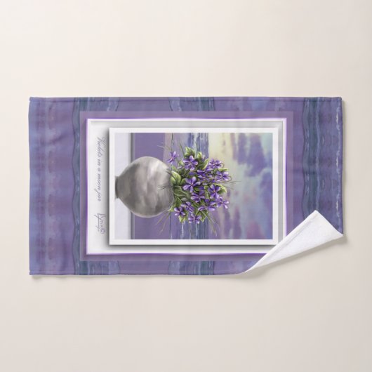 Viooltjes in een maanpot bad handdoek (Handdoek)
