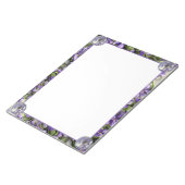 Viooltjes in een maanpot notitieblok (Schuin)