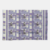 Viooltjes in een maanpot theedoek (Horizontaal)