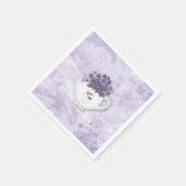 Viooltjes in theepot papier servet (Hoek)