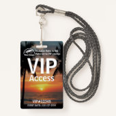 VIP Pass-badge | Aangepaste Palm Grove QR-code & L Badge (Voorkant met draagriem)