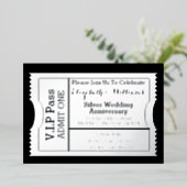 VIP Pass Silver Wedding Jubileum Ticket Folie Uitnodiging (Staand Voorkant)