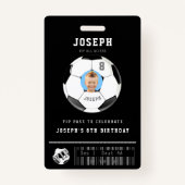 VIP Soccer Pass Custom Photo Birthday Party Badge (Voorkant)