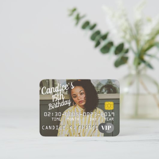 VIP-verjaardagscreditcard foto-uitnodigingen Informatiekaartje (Staand voorkant)