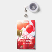 VIP verjaardagsfeestbadge Badge (Voorkant met intrekbare clip)