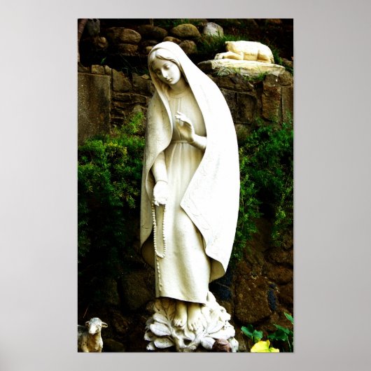Virgin Mary Garden Statue Poster (Voorkant)