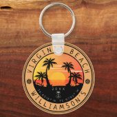 Virginia Beach USA Retro Sunset Souvenirs 60s Sleutelhanger (Voorkant)