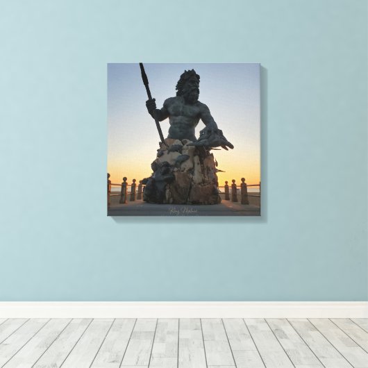 Virginia Beachs King Neptune Satue Canvas Afdruk (Insitu (Houten vloer))