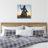 Virginia Beachs King Neptune Satue Canvas Afdruk (Insitu (Slaapkamer))