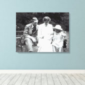 Virginia Woolf met Clive en Julian Bell, 1910 Canvas Afdruk (Insitu (Houten vloer))