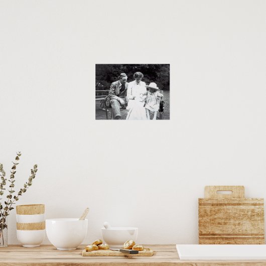 Virginia Woolf met Clive en Julian Bell, 1910 Poster (Keuken)