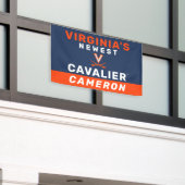Virginia's nieuwste Cavalier Spandoek (Buitenkant Gebouw)