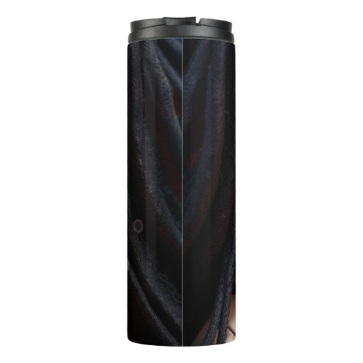 Virtuele pop (Sheba) : Thermosbeker (Achterkant)