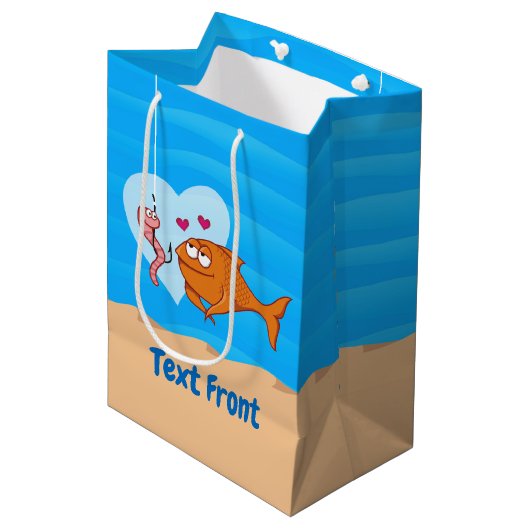 Vis en aas in Love Medium Gift Bag Cadeauzakje (Voorkant Gekanteld)