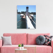 Visboot in de haven canvas afdruk (Insitu (Woonkamer))