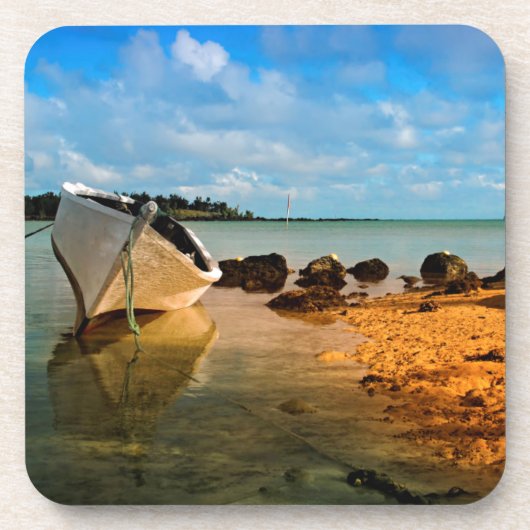 Visboot op Mauritiaans strand met eilandje Bier Onderzetter (Voorkant)