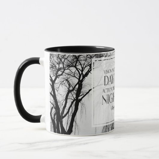 Visie zonder actie is dagdroom mok (Links)