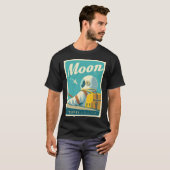 Visit the Moon – Retro Space Travel Poster T-shirt (Voorkant volledig)