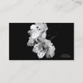 Visitekaartje met het profiel Black and White Lily (Achterkant)