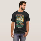 Vislegend Forel Baars Visser Sinds 1992 De T-shirt (Voorkant volledig)
