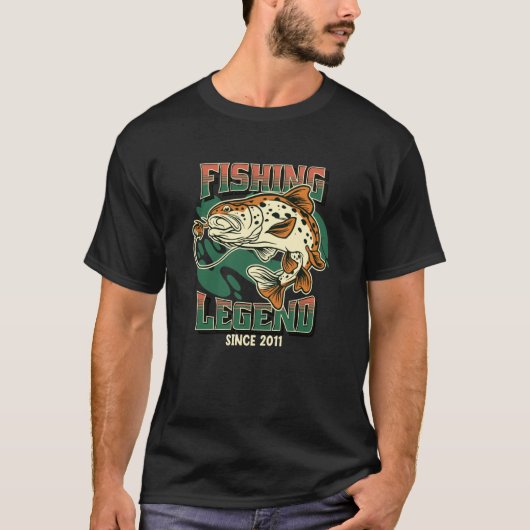 Vislegend Forel Baars Visser Sinds 2011 De T-shirt (Voorkant)
