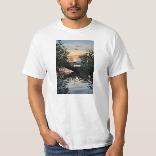 Vissen Boat Sunrise T-shirt (Voorkant)