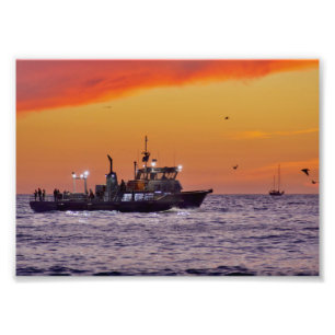 Vissende boot bij zonsondergang - Venice Beach, CA Foto Afdruk