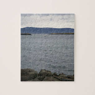 Vissende boot die de haven verlaat, Reykjavik, IJs Legpuzzel