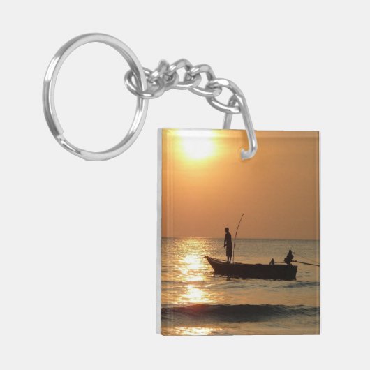 Vissende boot op zonsondergang sleutelhanger (Voorkant Links)