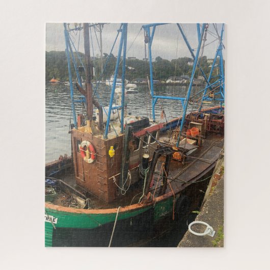 Vissende boot, Tobermory, Isle of Mull, Schotland Legpuzzel (Verticaal)