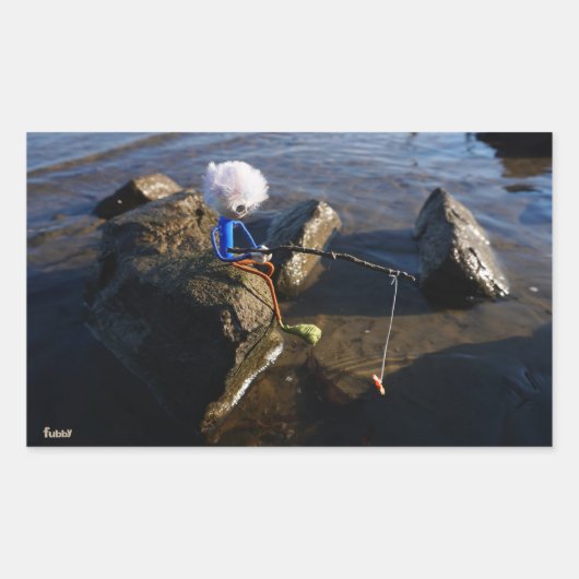 Vissende Fubby op een steen. Rechthoekige Sticker (Voorkant)