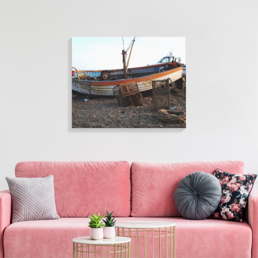 vissersboot op het strand van pekelvis canvas afdruk (Insitu (Woonkamer))