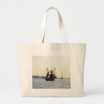 Vissersboot Peace And Plenty Bij Ochtendgloren