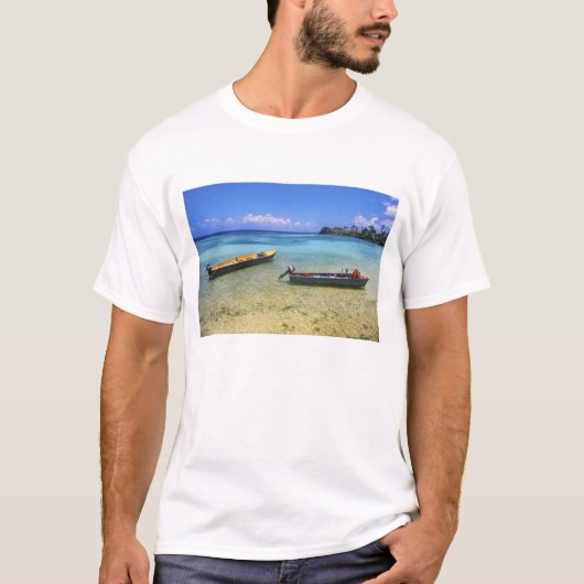 Vist Boats, Boston Beach, Port Antonio T-shirt (Voorkant)