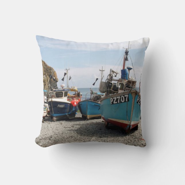 Vist Boats Cadgwith Cornwall England Kussen (Voorkant)