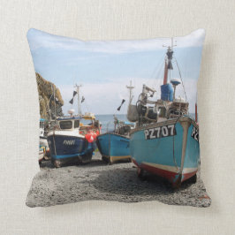 Vist Boats Cadgwith Cornwall England Kussen