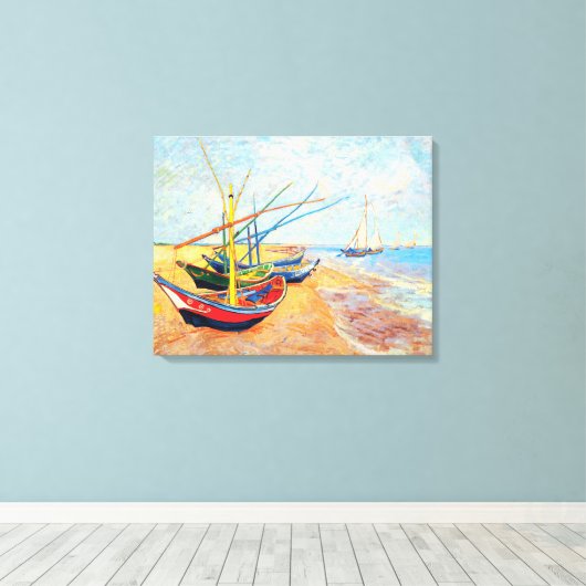 Vist Boats op het strand bij Saintes-Maries Canvas Afdruk (Insitu (Houten vloer))