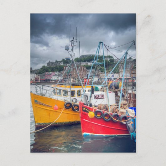 Vist boten in Oban Harbour Briefkaart (Voorkant)